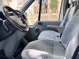 Ford Transit-13