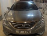 Hyundai Sonata-1