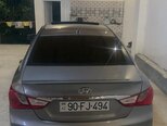 Hyundai Sonata-14