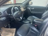 Kia Sorento-13
