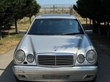 Mercedes E 300-1