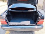 Mercedes E 240-16