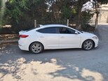 Hyundai Elantra-4