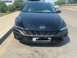 Hyundai Elantra-1