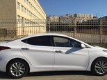 Hyundai Elantra-8