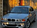 BMW 320-1