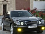 Mercedes E 240-2