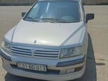 Mitsubishi Space Wagon-1