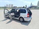 Mitsubishi Space Wagon-10