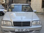 Mercedes C 220-1