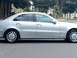 Mercedes E 240-6