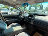 Toyota Prius-11