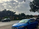 Hyundai Elantra-1