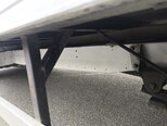 Ford Transit-13
