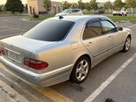 Mercedes E 240-6