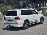Toyota Land Cruiser-7