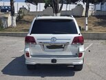 Toyota Land Cruiser-2