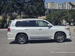 Toyota Land Cruiser-11