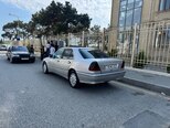 Mercedes C 220-2