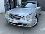 Mercedes E 270-1