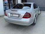 Mercedes E 270-3