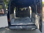 Ford Transit-9