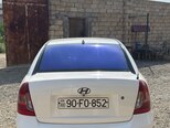 Hyundai Accent-5