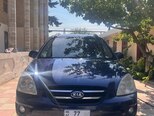 Kia Carens-1