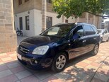 Kia Carens-7