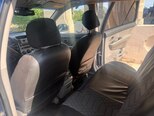 Kia Carens-8