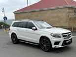 Mercedes GL 550 4MATIC-3