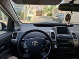 Toyota Prius-4