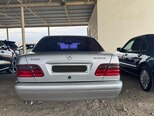 Mercedes E 280-5