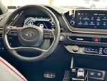 Hyundai Sonata-12