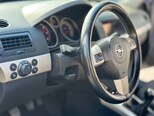 Opel Astra-12