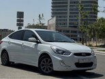 Hyundai Accent-2