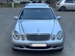 Mercedes E 220-1