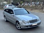 Mercedes E 220-13