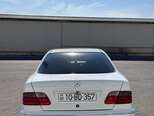 Mercedes E 320-3
