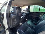 Mercedes E 320-9