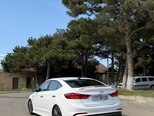 Hyundai Elantra-6