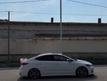Hyundai Elantra-4