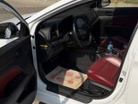 Hyundai Elantra-11