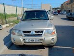 Mitsubishi Pajero-1