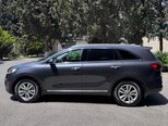 Kia Sorento-4