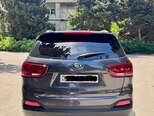 Kia Sorento-2