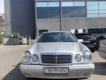 Mercedes E 320-2