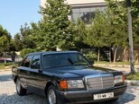 Mercedes 300 SE-2