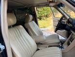 Mercedes 300 SE-9