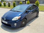 Toyota Prius-5